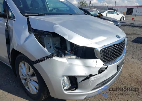 2015 Kia Sedona Ex z USA, uszkodzony, nr VIN KNDMC5C18F6019945